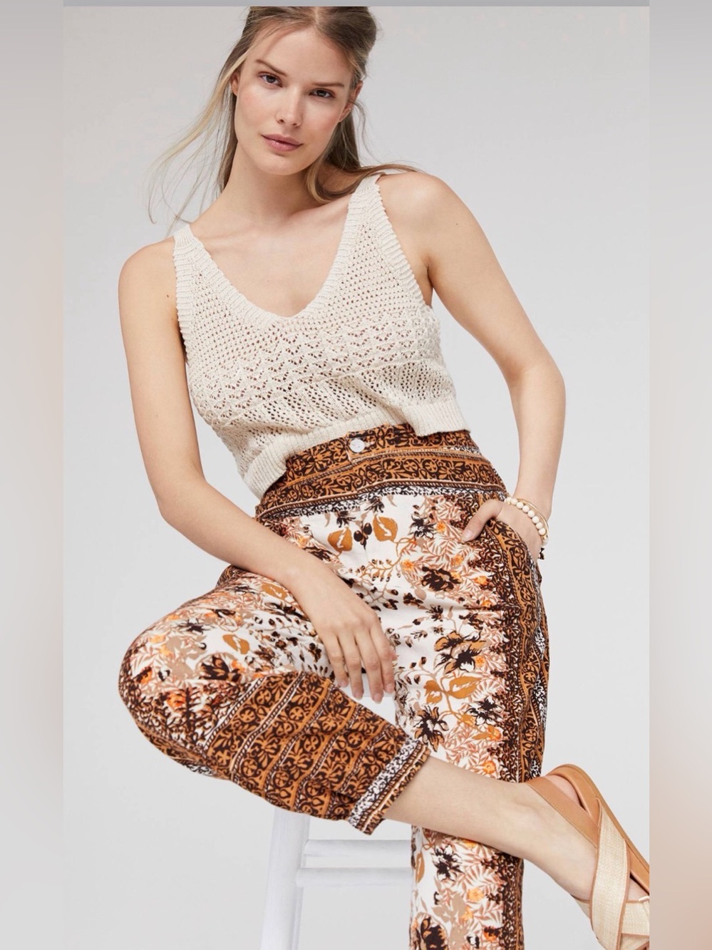 Anthropologie Bohemian Moroccan Floral Print Joggers - Picture 3 of 14